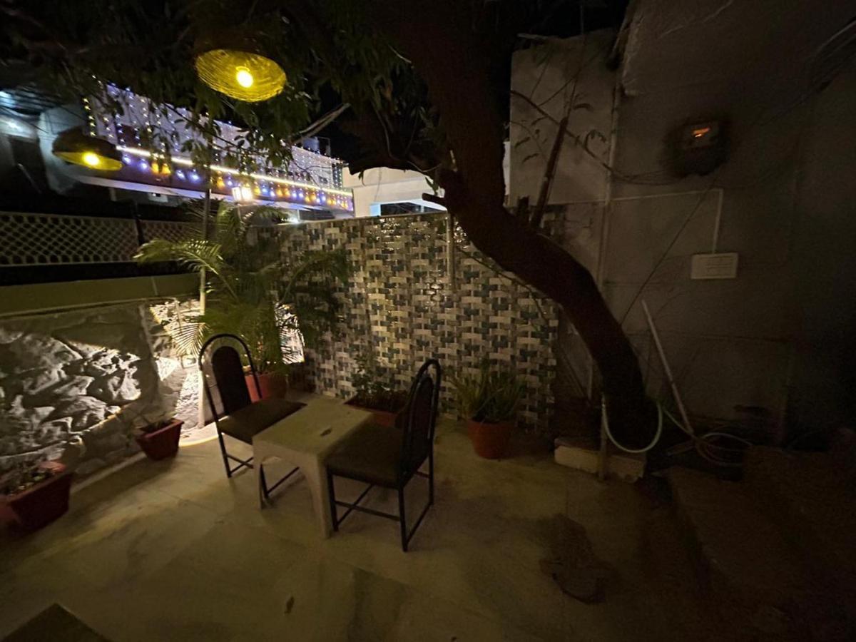 The Peach Tree Rooms Mount Abu Exterior photo